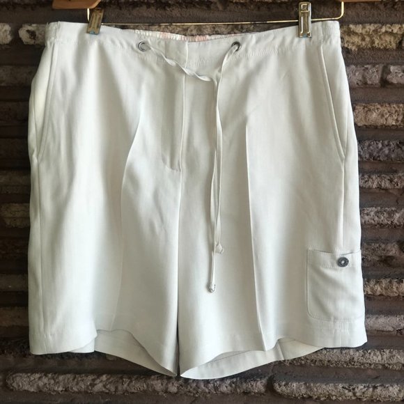 Tommy Bahama 100% Silk Ivory Drawstring Shorts - Picture 3 of 8